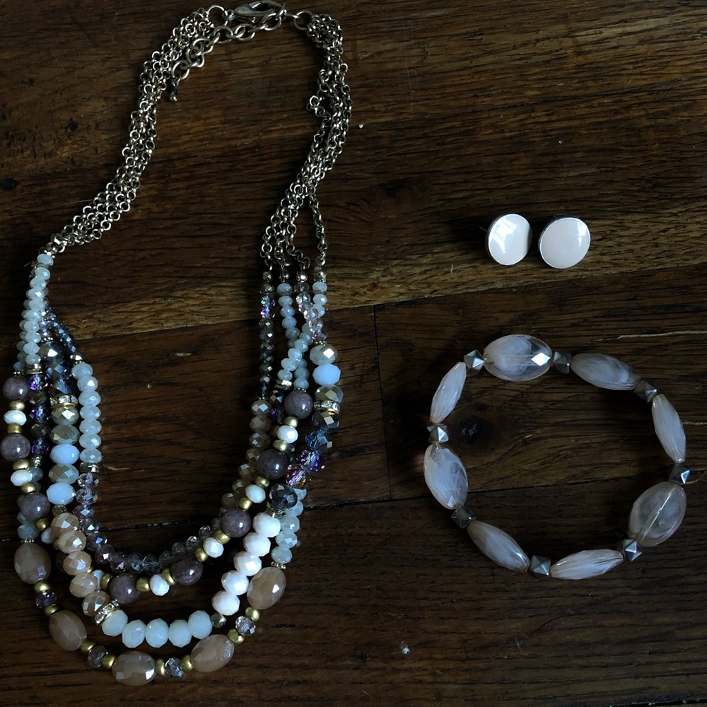 Peach / pink assorted jewelry